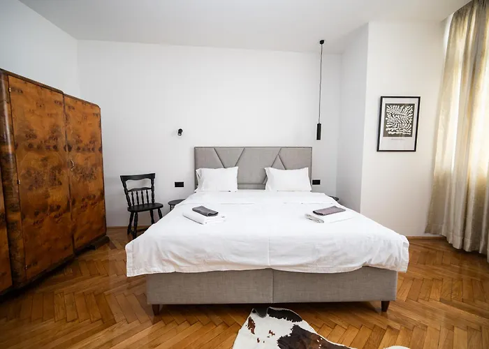 아파트 Design 150m2 Three-bedroom - Titova Street 사라예보