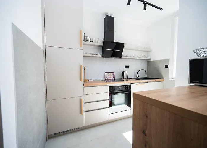 Design 150m2 Three-bedroom - Titova Street 사라예보